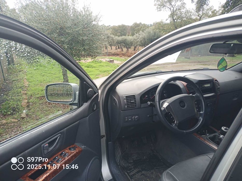 KIA SORENTO 2.5cc   140cv