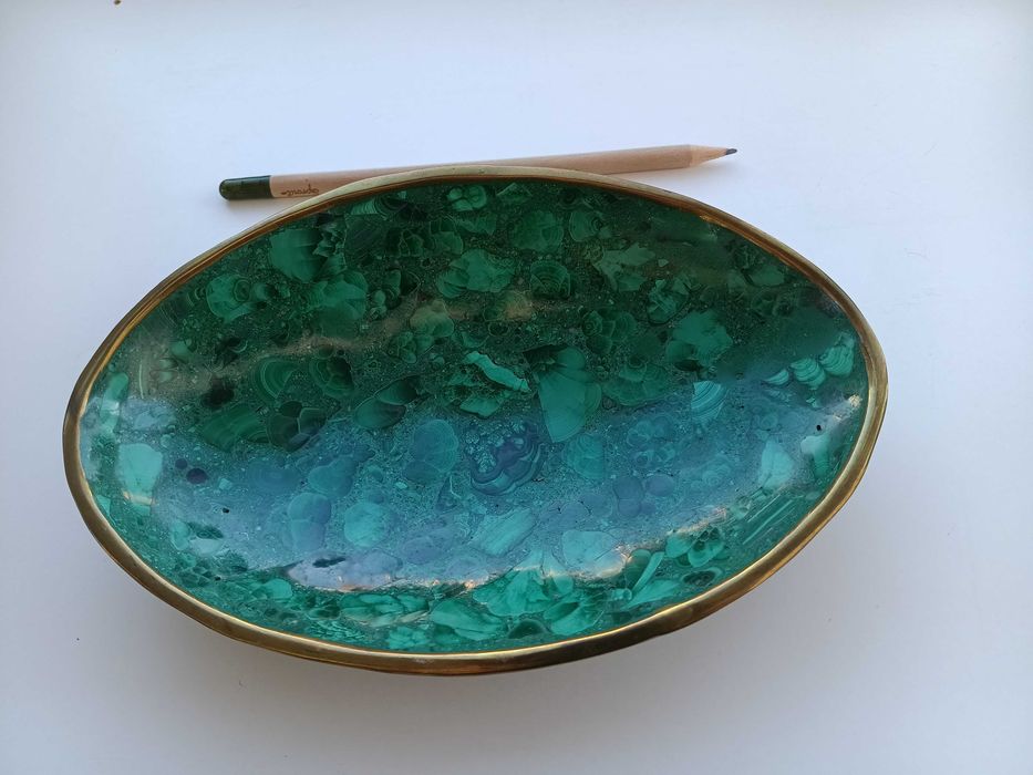 Taça pequena em Malaquite