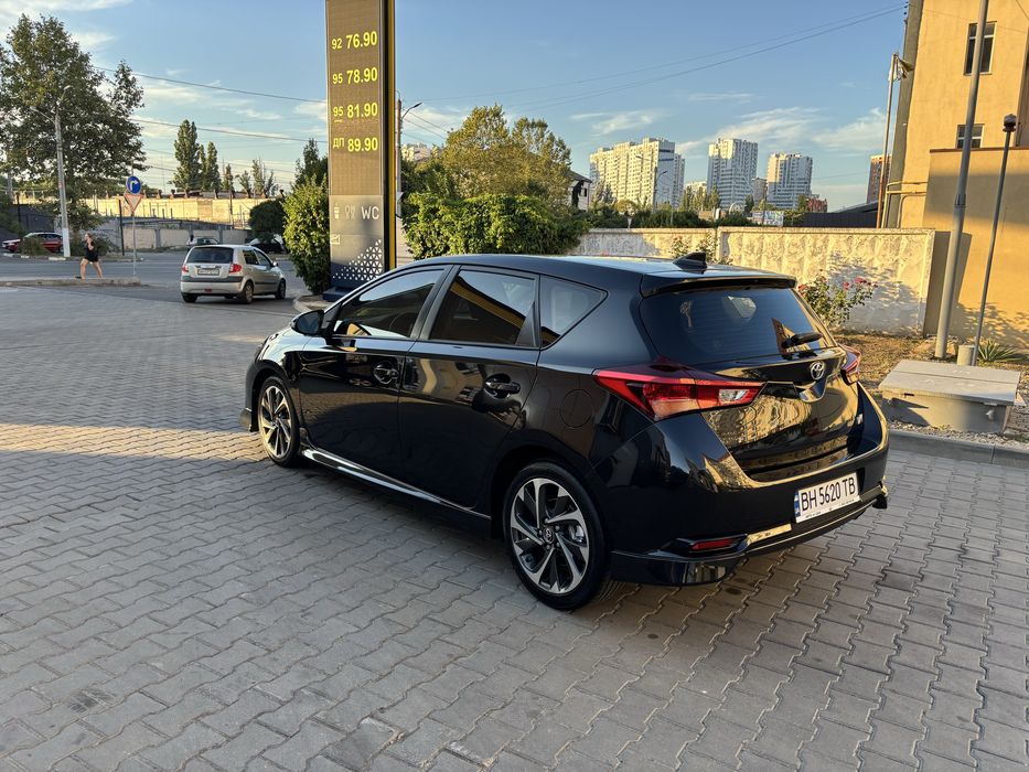 Toyota Corolla iM