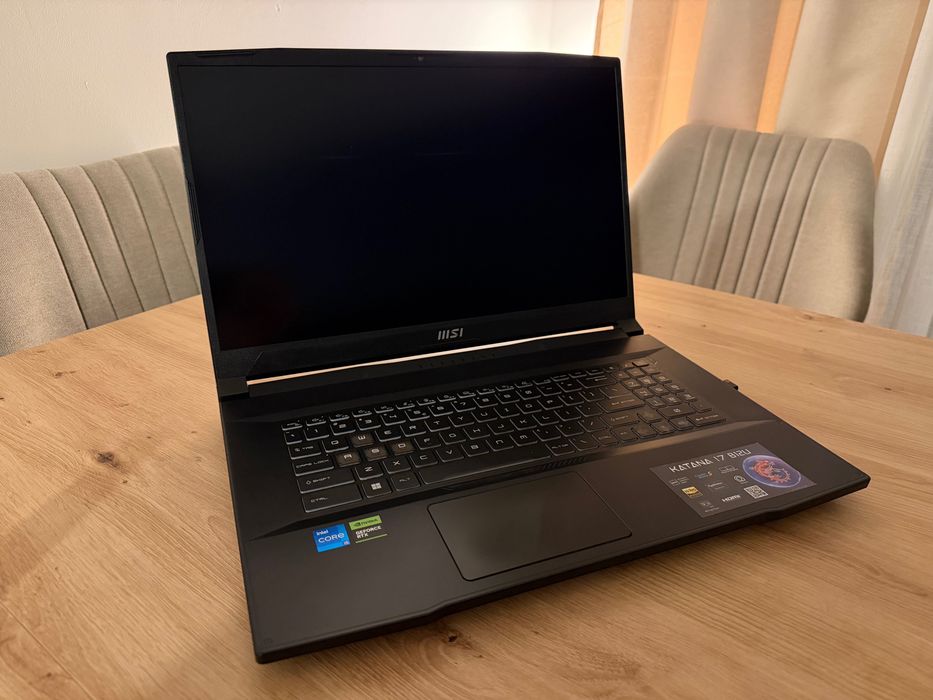 MSI KATANA 17 i5-12450H 32GB SSD1TB RTX3050 Win11