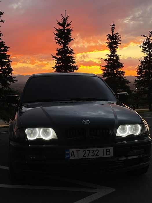 Автомобіль BMW e46