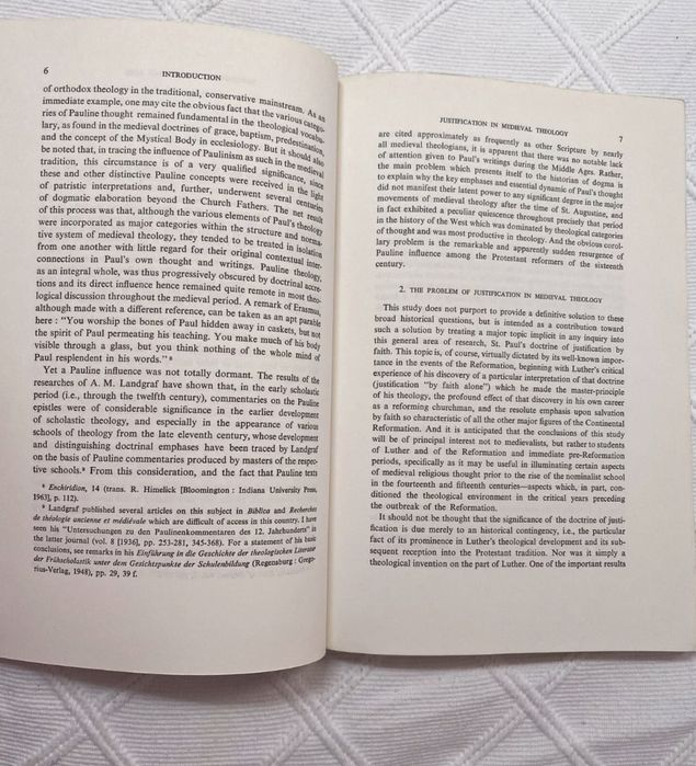 Livro Justificationin earlier Medieval Theology | Charles P. Carlson