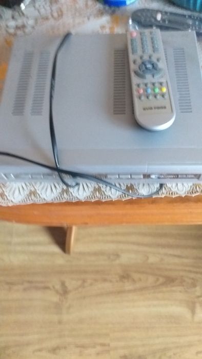 Спутниковый ресивер EVO 700