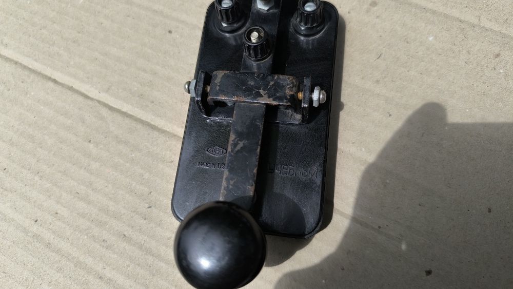 Ключ морзе телеграфный