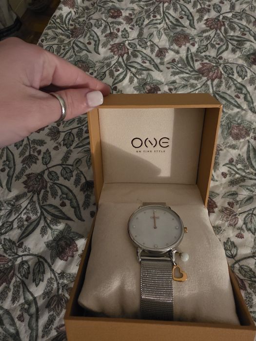 Relógio ONE como novo