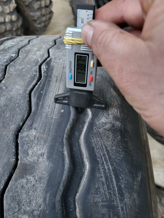 Шини 385/65r22.5