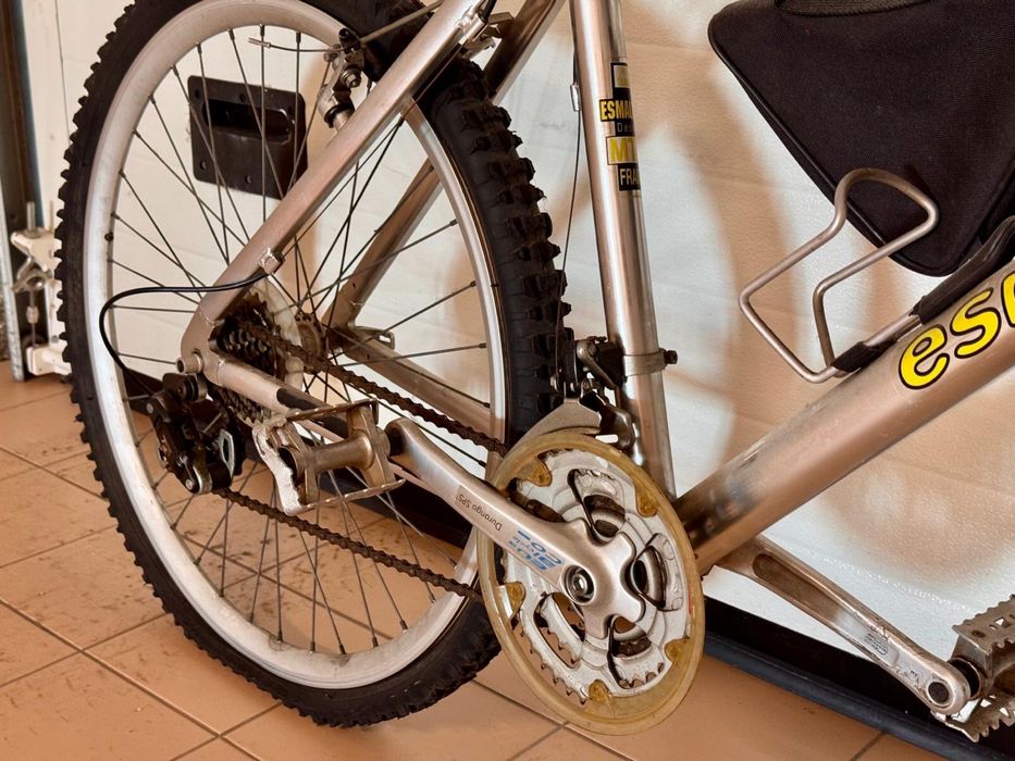 Bicicleta montanha Esmaltina aluminio