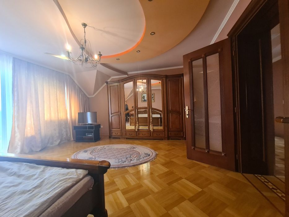 Продається будинок ближня Сторожниця