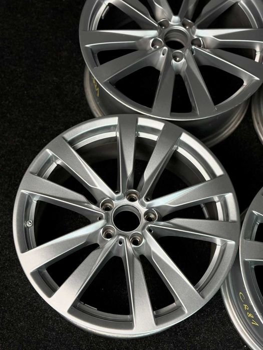 5x112 R19 8.5J ET31.5 D66.6 MERS A2234013100 +TPMS CR81