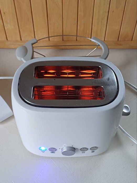 Продам тостер SWITCH ON  (Болгарія)