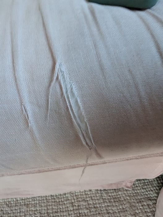 Sofá de linho com chaise longue