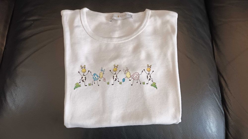 T-shirt branca da cache cache