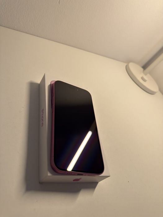 iPhone 16 Pink, 128GB , Różowy. Idealny !