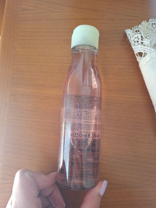 Gel de Banho com Morango Biológico 250ml Oriflame