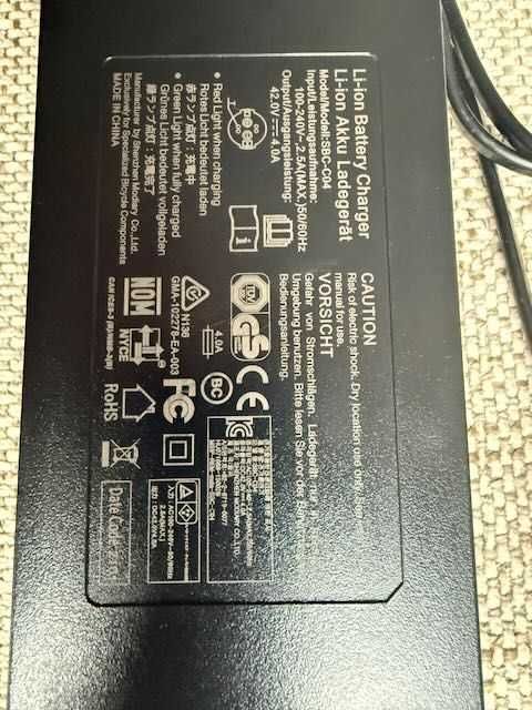 Ładowarka Specialized Turbo SBC-C04 - do drobnej naprawy