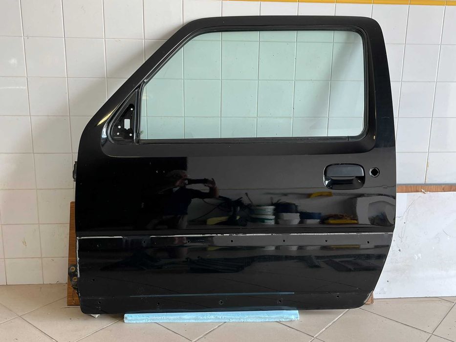 porta de suzuki jmny com vidro