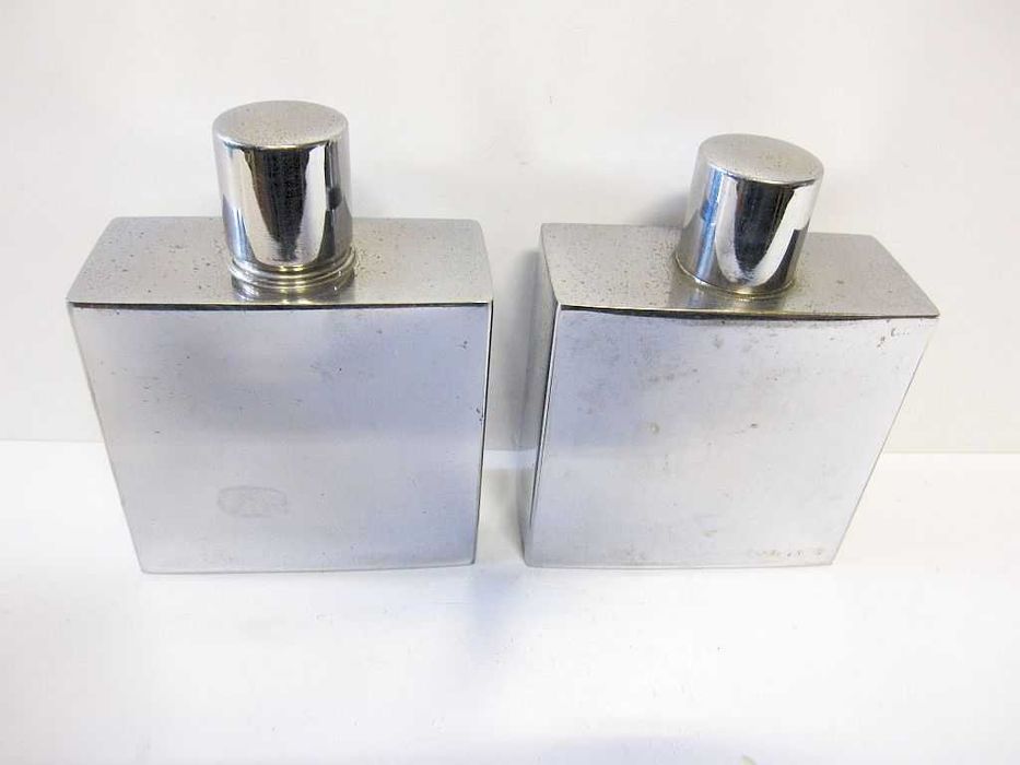 2 antigos frascos de perfume masculino cromados