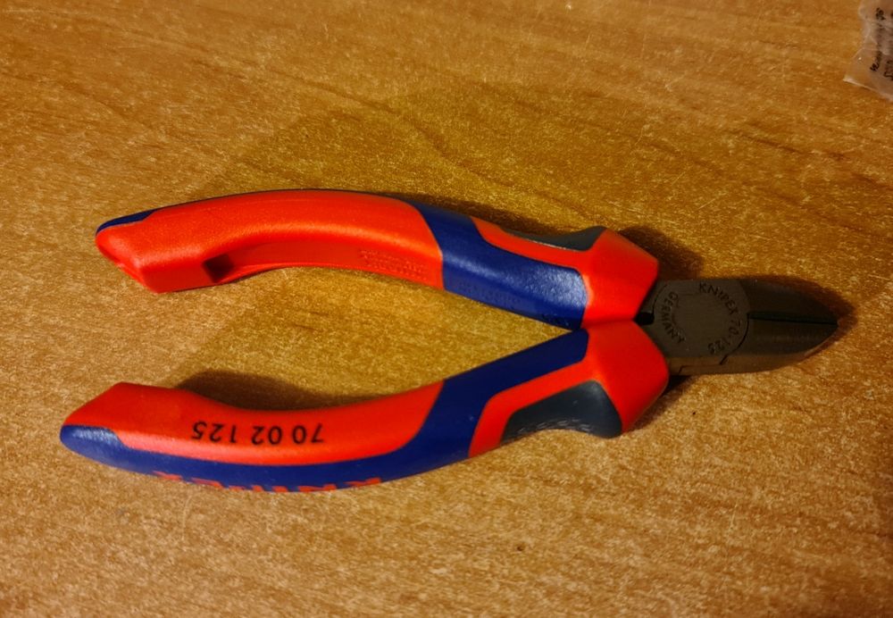 Szczypce boczne obcinaczki knipex