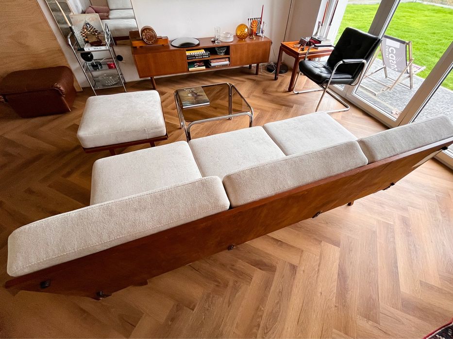 Czechosłowacka sofa F. Jiraka dla Tatra, lata 60, po renowacji