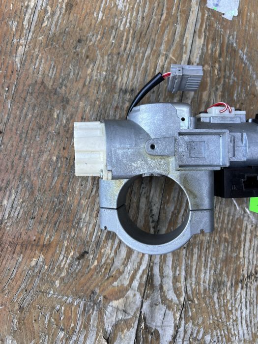 Замок зажигания Nissan Juke 2010-2014 ниссан жук