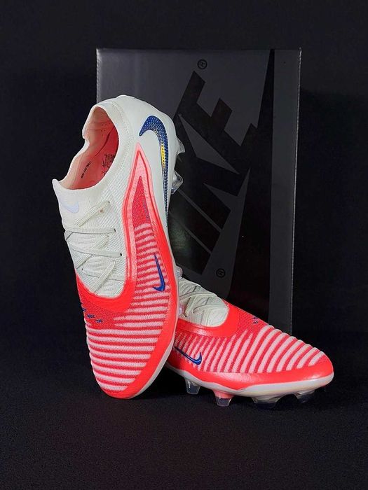 Chuteiras Nike Phantom 6 Elite