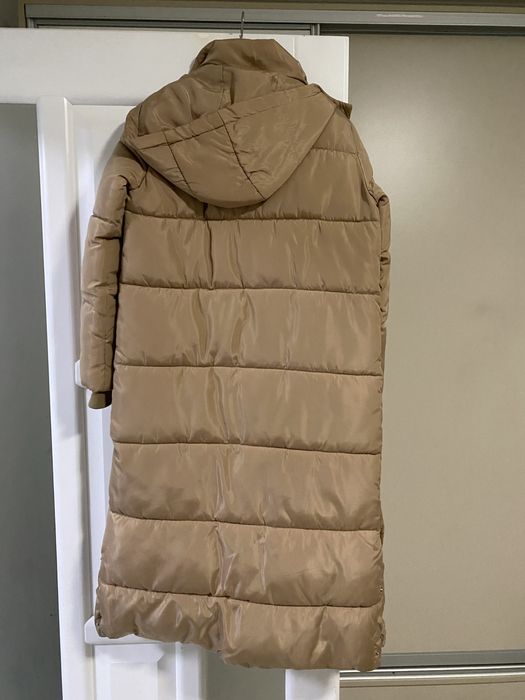 Пуховик і пальто