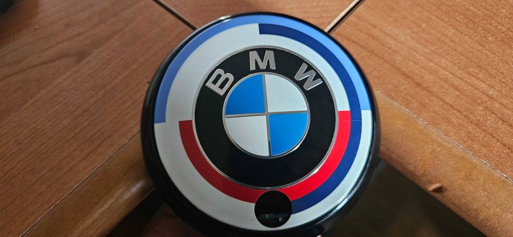 Embelemas BMW 50 anos (Originais)