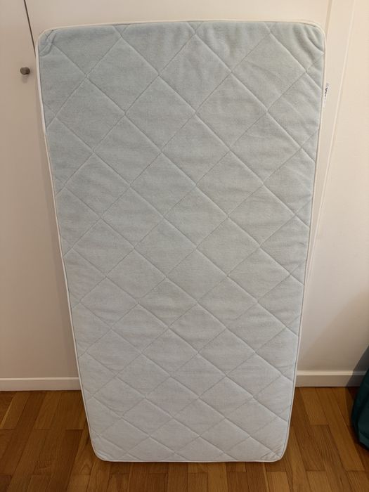 Berço bébé + colchão 120x60cm
