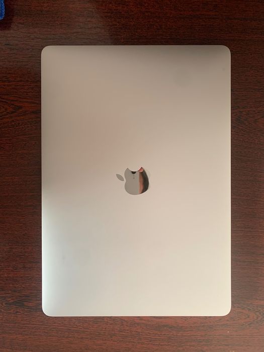 Macbook Pro M1 2020 Silver 8/256