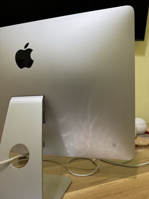 iMac 21.5 (2017) 8/1Tb SSD