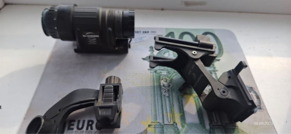 PVS 14 прилад нічного бачення