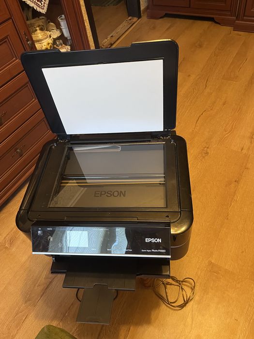 принтер-сканер Epson px660