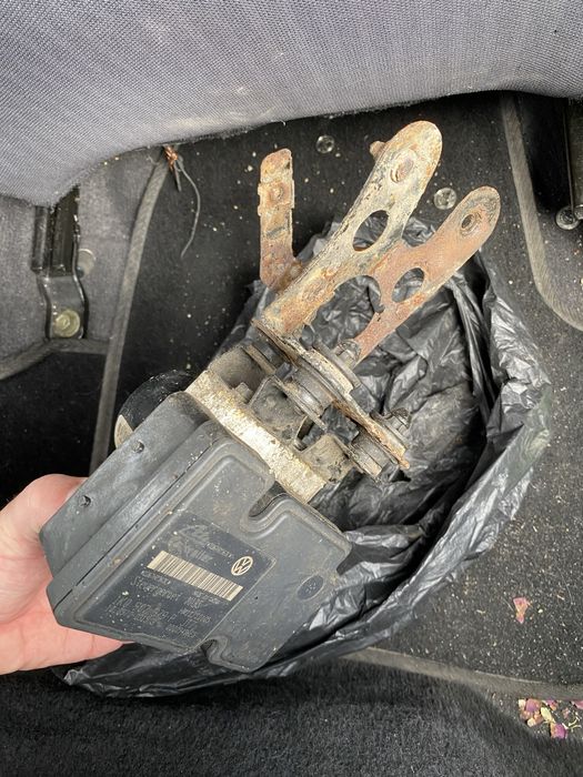 Блок АБС , Jetta 5