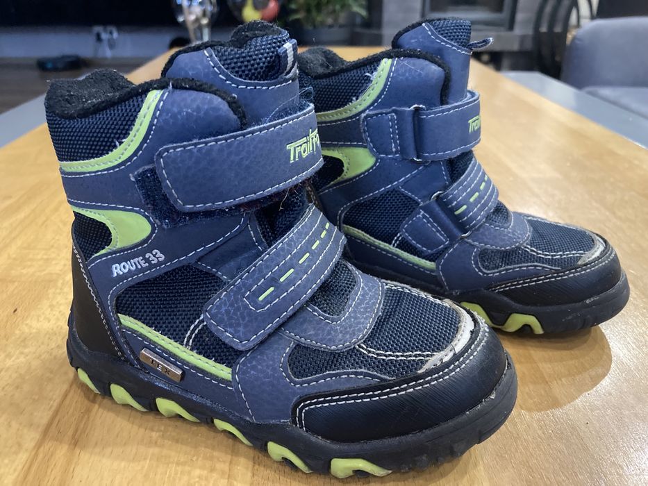 Buty jesienno zimowe 25