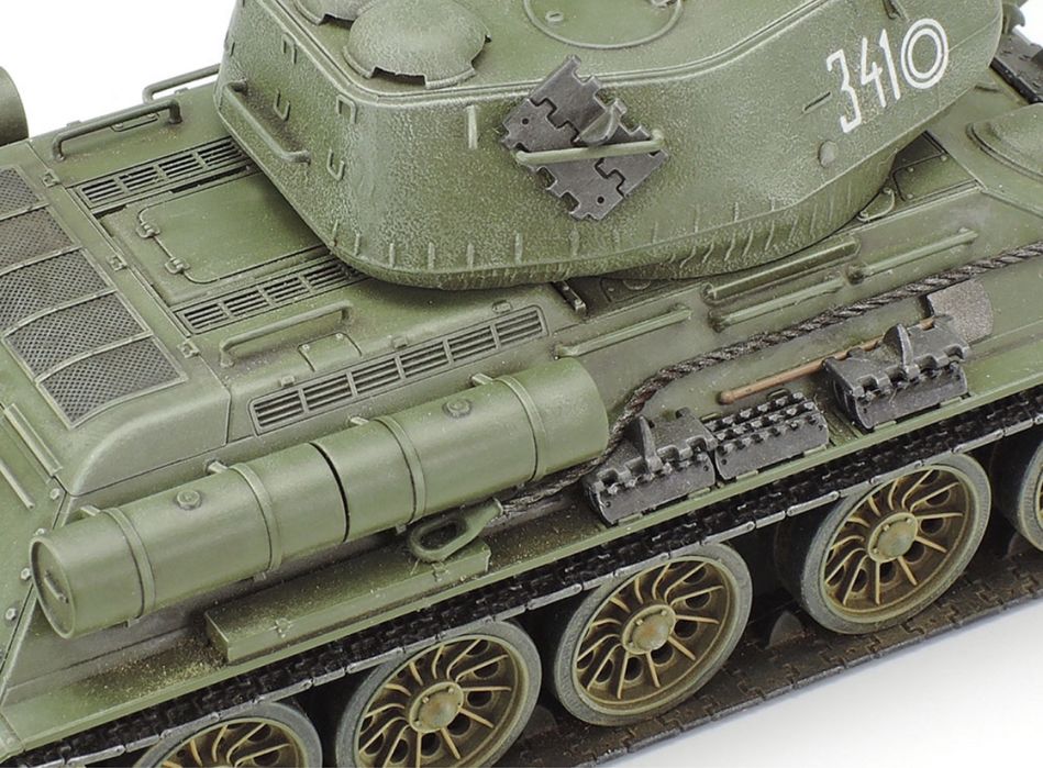 Czołg T-34/85 model 32599 Tamiya 1:48