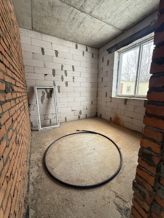 Таунхауси в Ворзелі з великими дворами! Газ! Навпроти ліс!