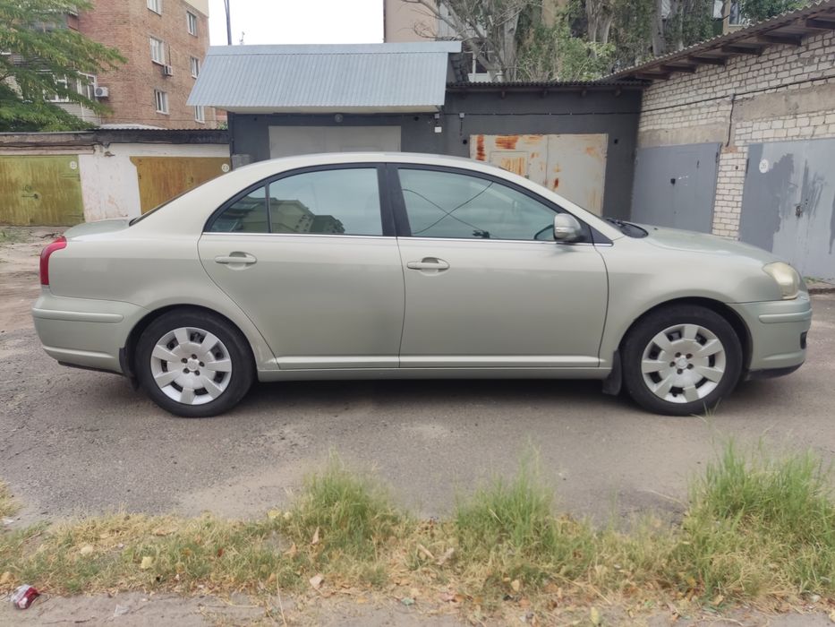 Toyota Avensis 2008г.