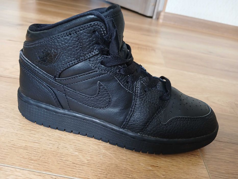Кроссовки Nike Jordan , оригинал. р37
