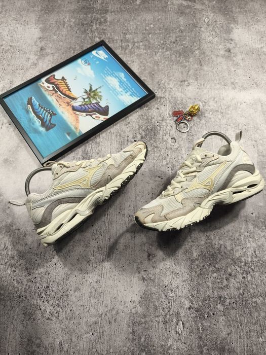 Кроссовки Mizuno Wave Rider 10