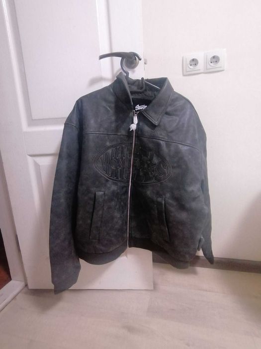 шкіряна куртка pull and bear