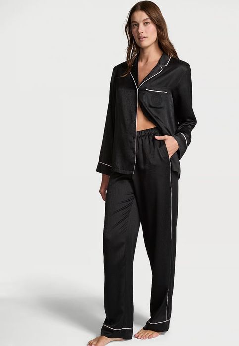 Сатинова люкс піжама от Victoria’s Secret