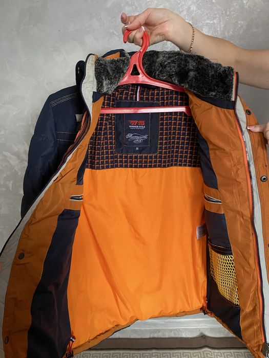 Куртка  зимова дитяча на хлопчика. Розмір 38