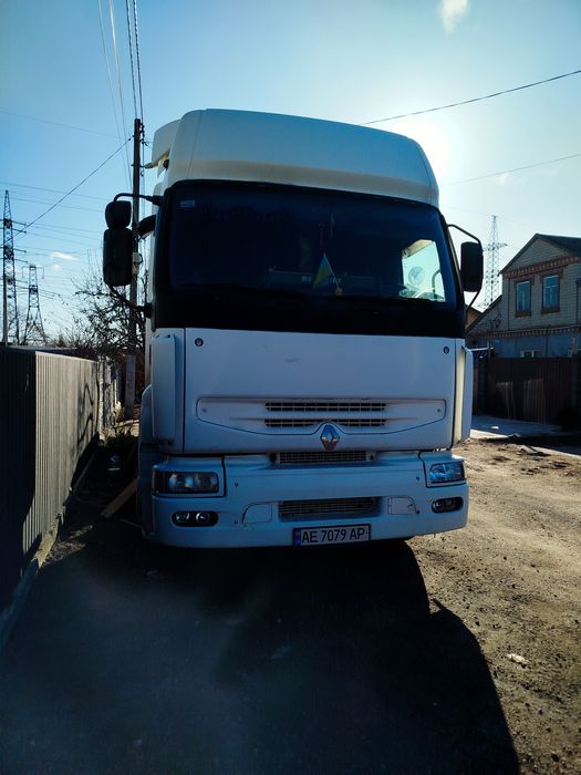 Renault Premium 385