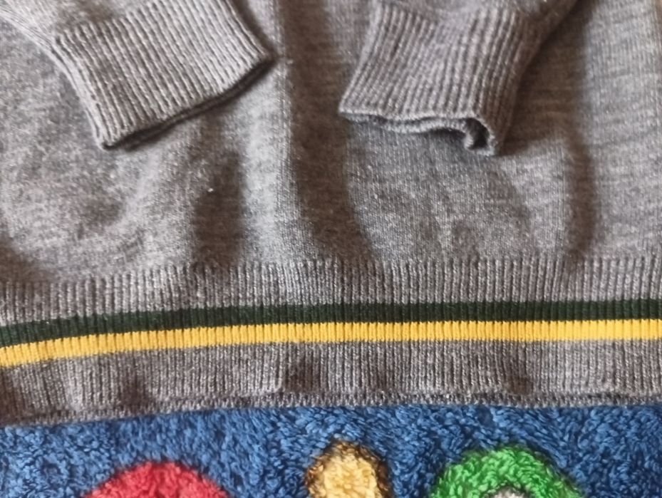 Полувер на мальчика  бу 7  12 лет