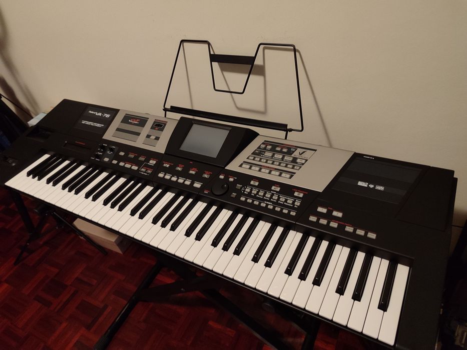 Roland VA-76 Como novo. Quase sem uso.