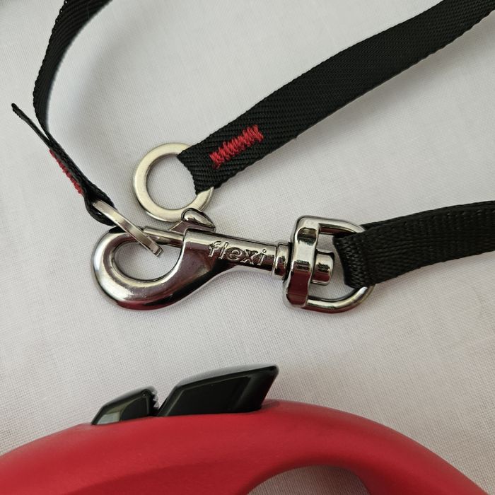 Повідець - рулетка для собак бренду Flexi, 5 метрів.