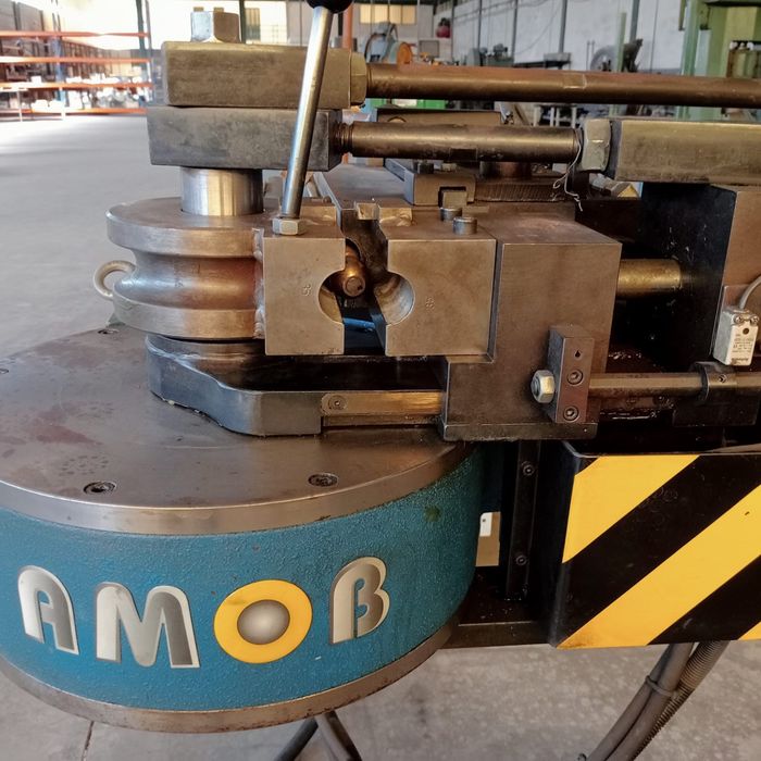 Maquina curvar tubo Amob MDH60 CN1