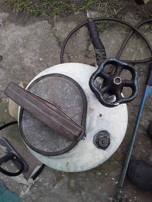 Обприскувач Універсал