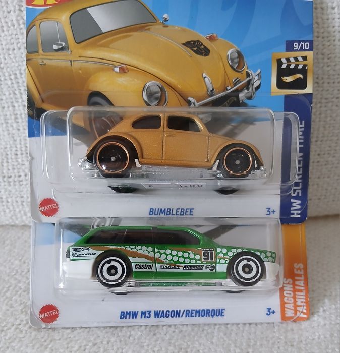 Lote 30 carros HotWheels
