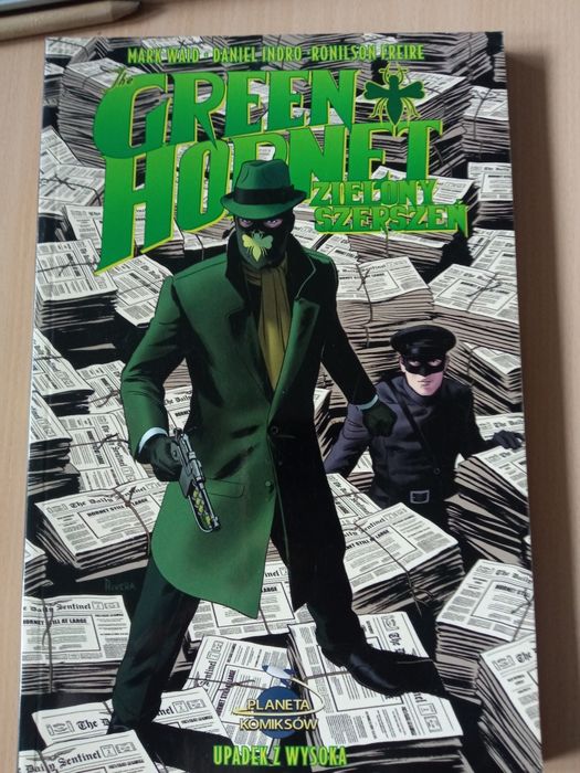 Zielony Szerszeń Upadek z Wysoka